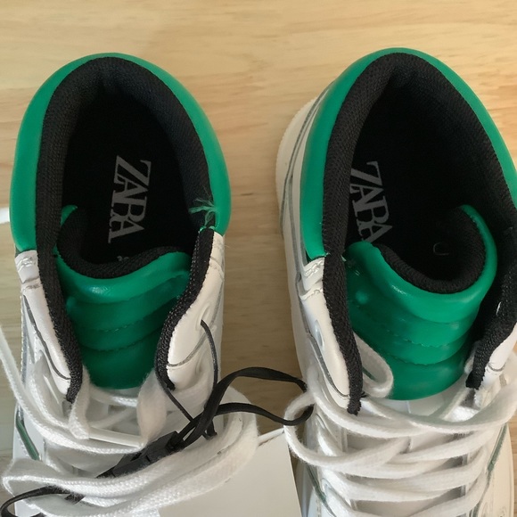 NEW ZARA 36 USA SIZE 6 WHITE GREEN TENNIS ATHLETIC SHOES SOFT LEATHER - Picture 2 of 7